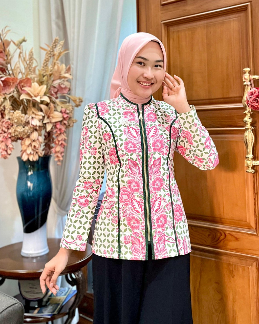 Blus Royal Navy - Batik Smile Lookbook (1)