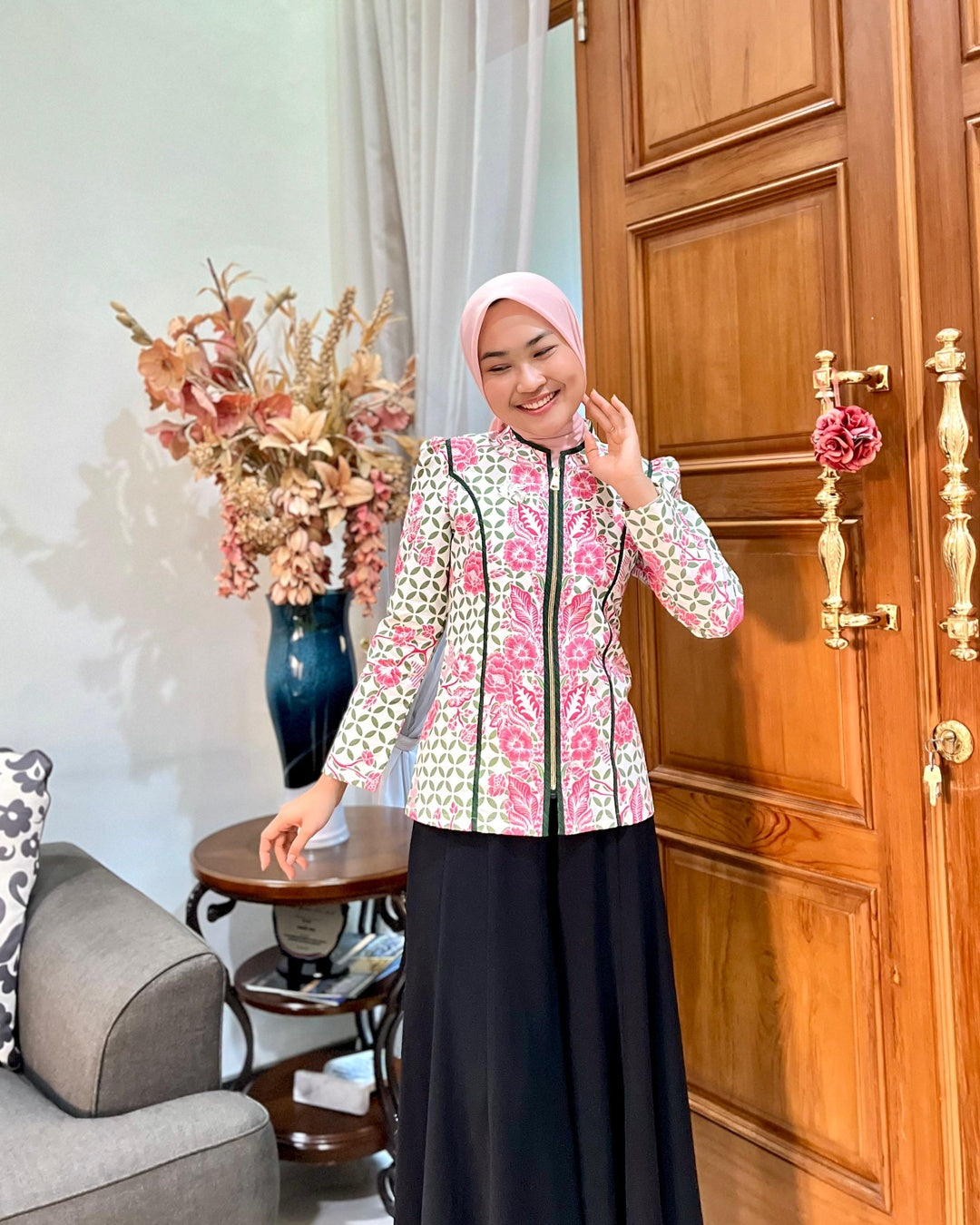 Hem Lurik Hitam - Batik Smile Lookbook (1)