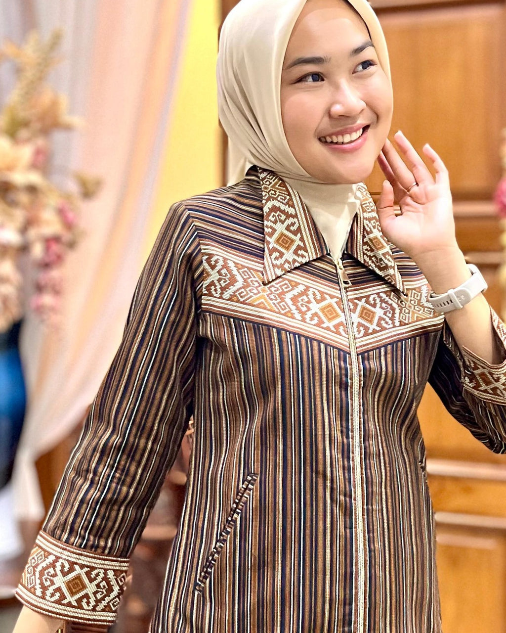 Kebaya Encim Modern - Batik Smile Lookbook (2)
