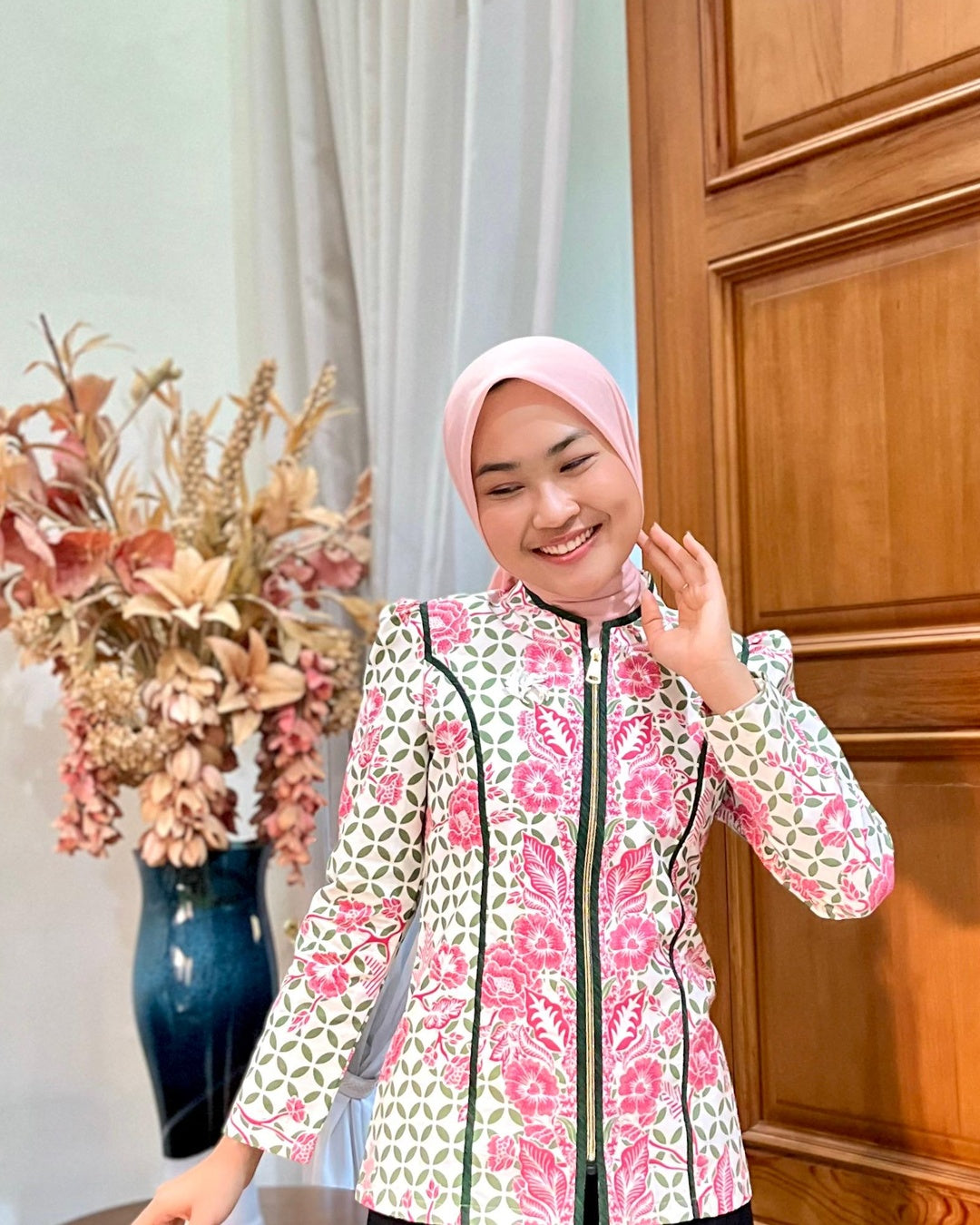 Hem Lurik Hitam - Batik Smile Lookbook (2)