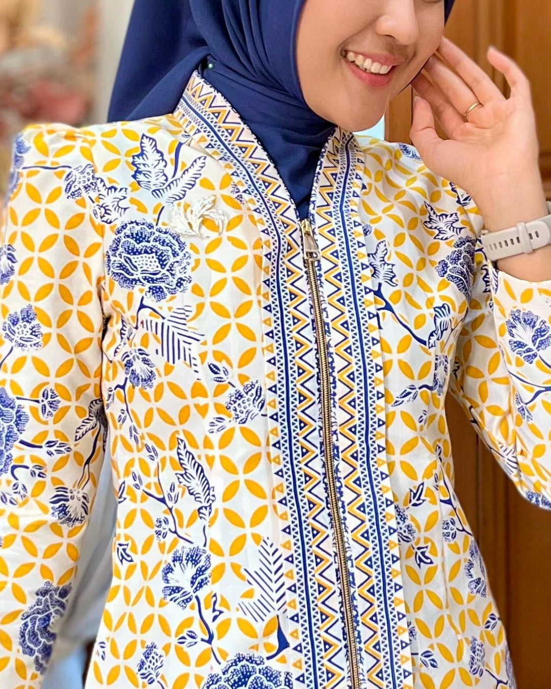 Outer Terracotta Gold - Batik Smile Lookbook (3)