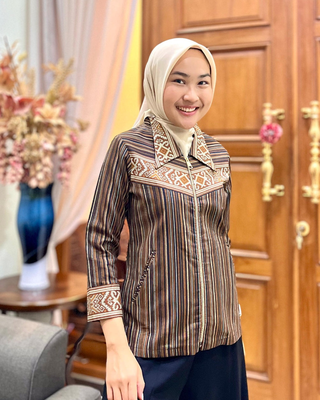 Sarimbit Kondangan Gold - Batik Smile Lookbook (4)