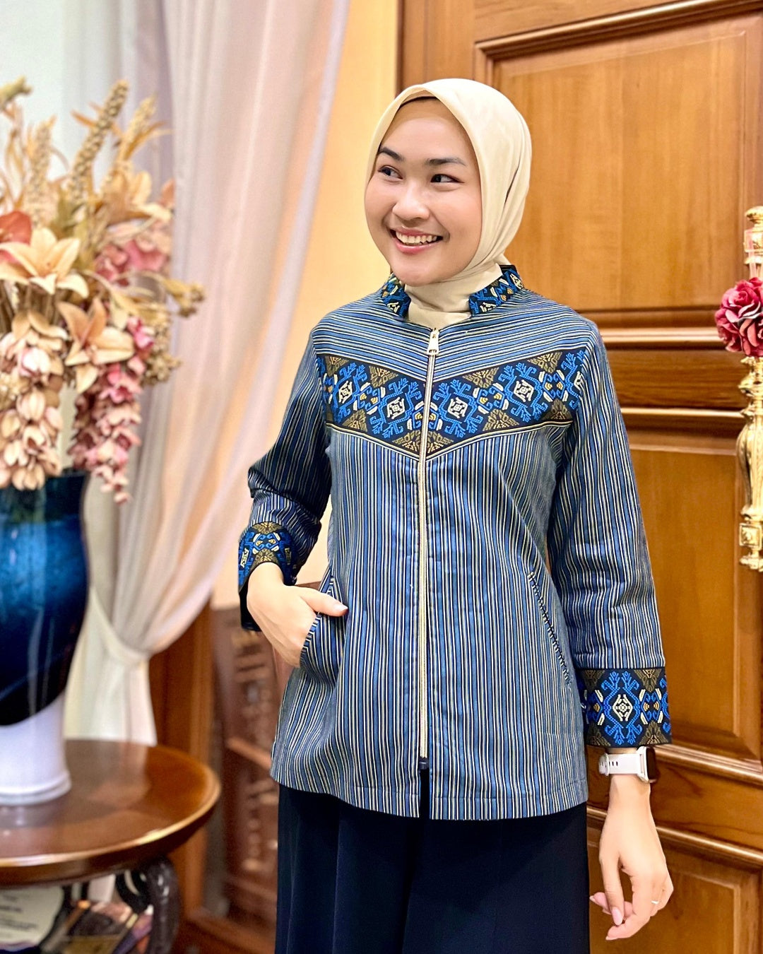 Kemeja Sido Asih - Batik Smile Lookbook (4)