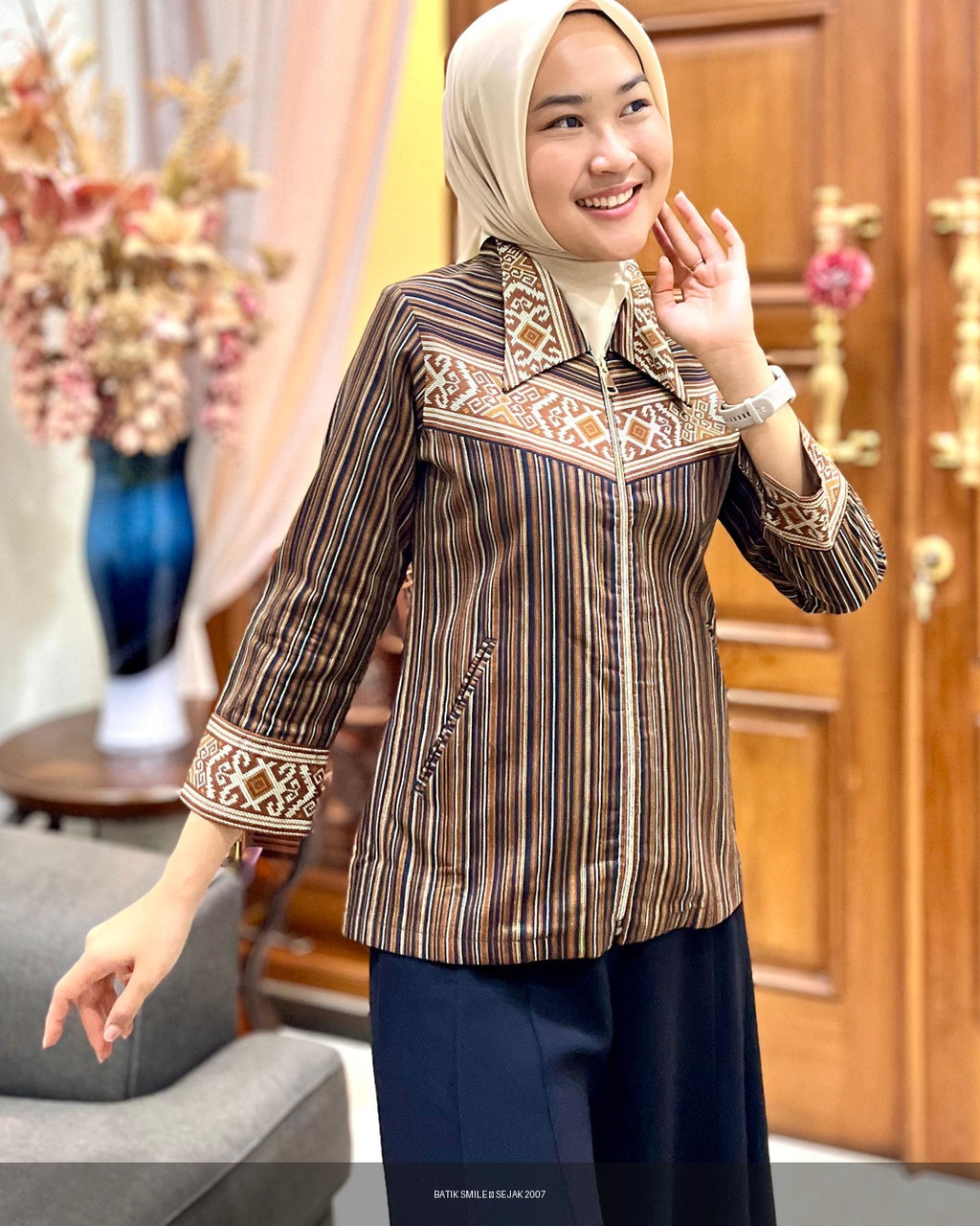 Kebaya Encim Modern - Batik Smile Lookbook (5)
