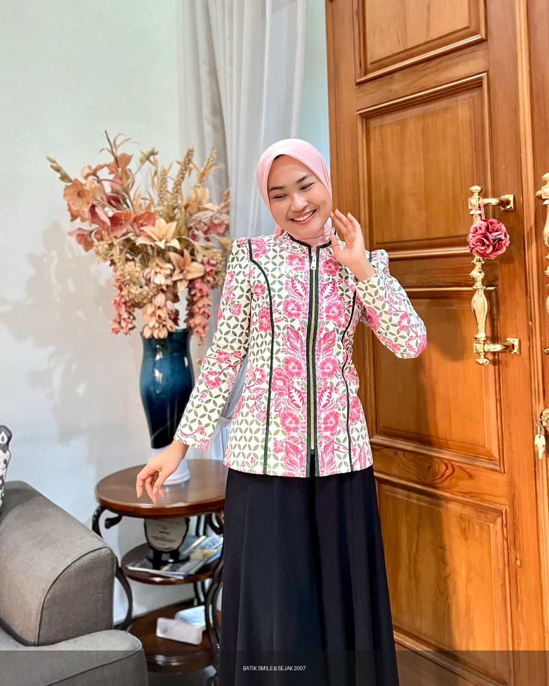 Hem Lurik Hitam - Batik Smile Lookbook (5)
